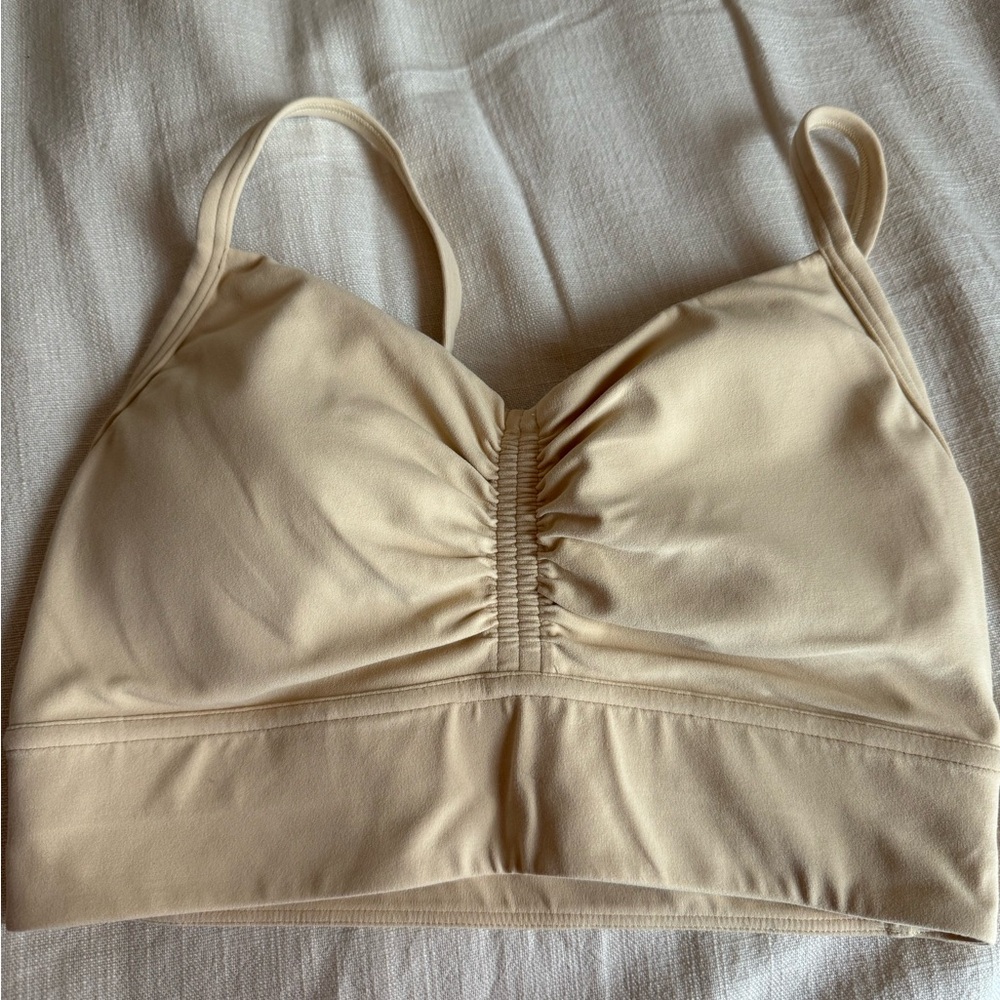 Lululemon sports bra top